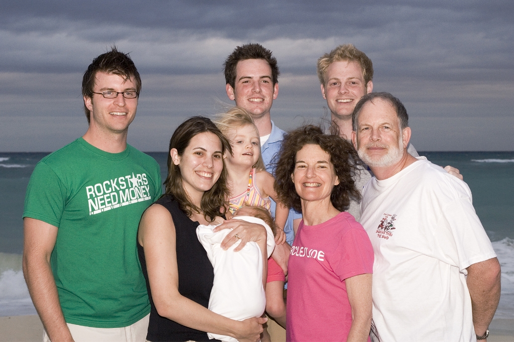 CAY0619312262006.jpg