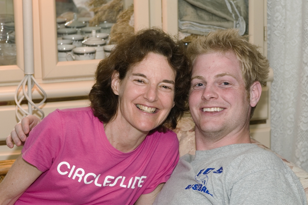 CAY0620812262006.jpg