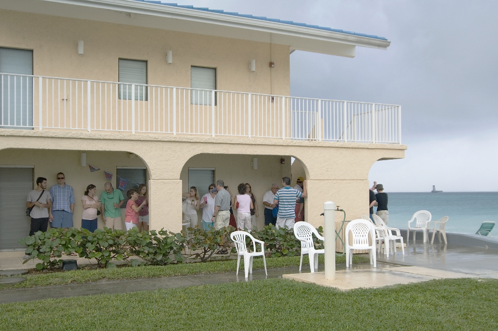 CAY0625712282006.jpg