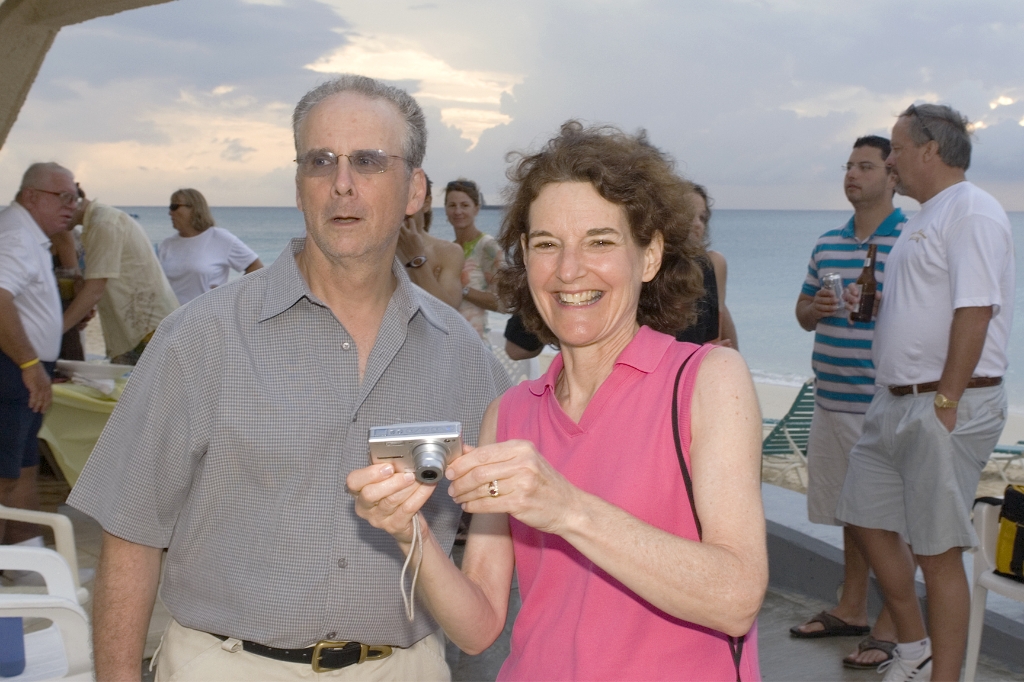 CAY0627012282006.jpg